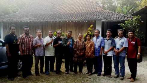 Mahendra Christy kunjungan pastoral keluarga pastor 3