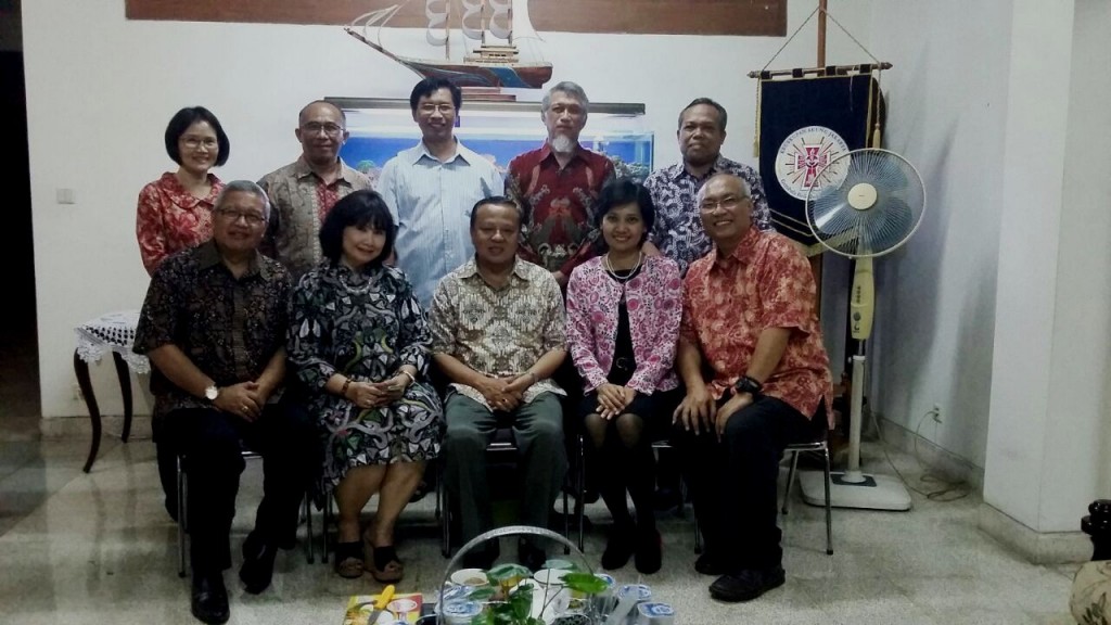 uskup dan sesawi1