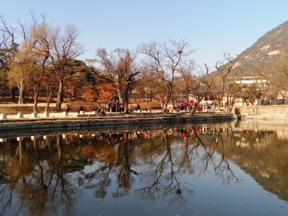 Korea Istana kolam3