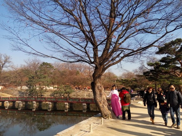 Korea hanbok2 istana