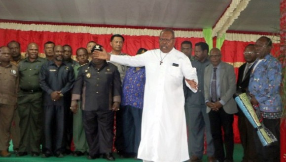 Pastor-Nato-Gobay-650x370
