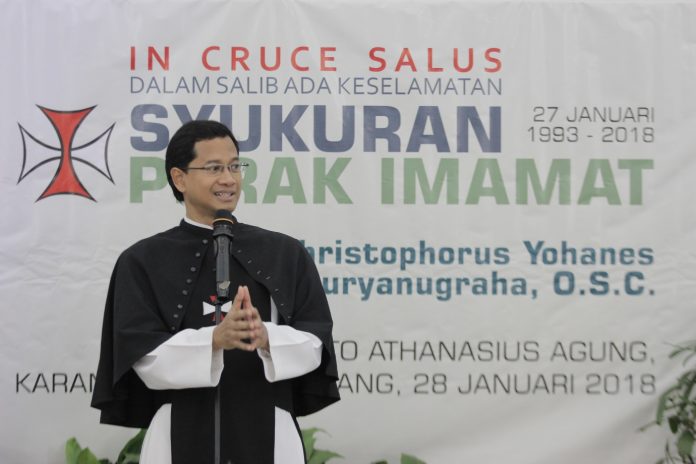 Ungkapan bahagia dan terimakasih Romo C Harimanto OSC yang baru saja merayakan Pesta Perak Tahbisan Imamatnya