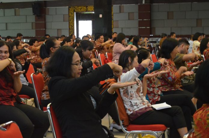 Pelatihan motivasi untuk para guru dan karyawan SMA-SMK Koordinasi Xaverius di Palembang, 20-21 Juli 2018. (Ignas Waning)