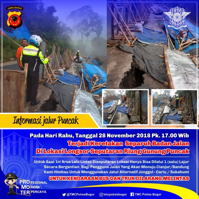 Longsor di jalur Puncak di sekitaran Riung Gunung, Rabu petang 28 November 2018. (Ist)