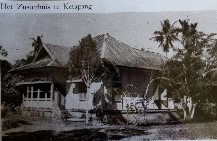 Biara pertama Kongregasi Suster OSA di sebuah rumah sewaan di Kota Ketapang, Kalbar -- Dok OSA-Repro MH