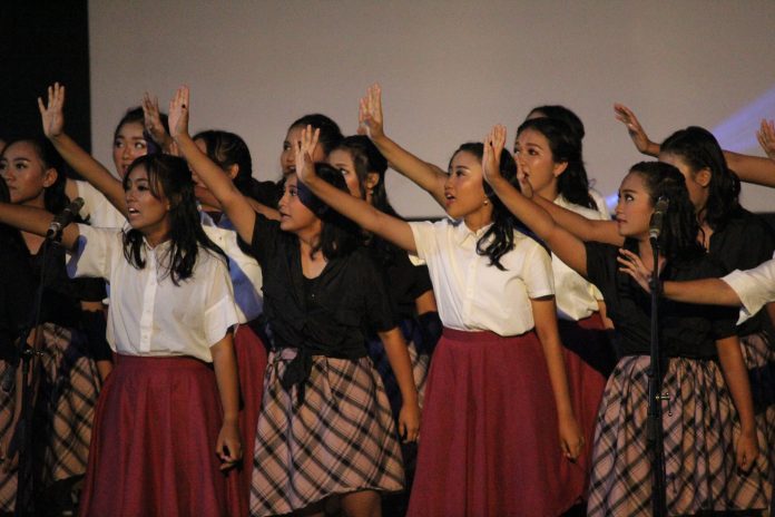 Pergelaran musik dan paduan suara