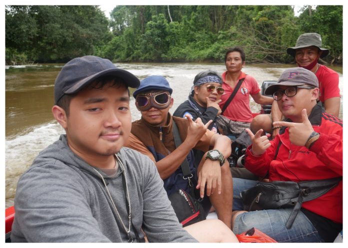 Pelayanan menggunakan Speed boat