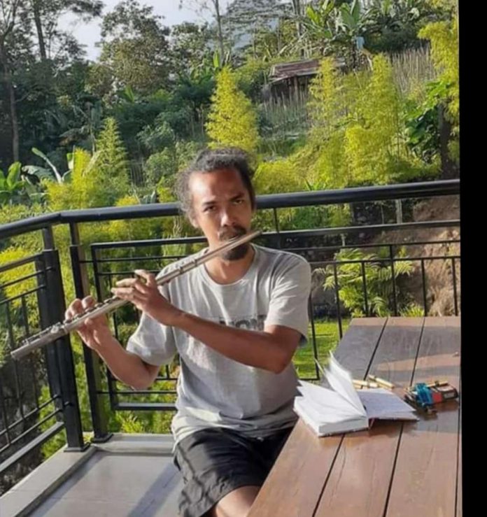 RIP Yulius Yus Panon Pratomo, seniman musik, pencipta lagu dan aransemen musik, alumnus Seminari Mertoyudan KPP 1992 dan mantan frater SCJ. (Nafs-i-gira)
