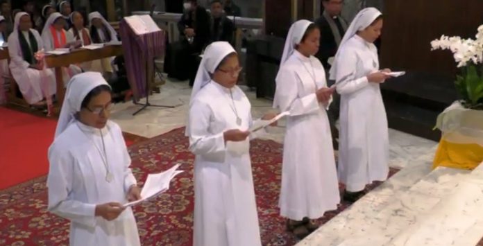 Empat suster Indonesia mengucapkan kaul kekalnya di Roma. Keempat jubilaris itu adalah Sr. M Margareta Soi, Sr. M Yuliana Hanul, Sr. M Agata Mbewu, dan Sr. M Monika Olo Mali . Prosesi berlangsung di Gereja Maria Penolong Abadi, Roma, Sabtu (01 Oktober 2022)