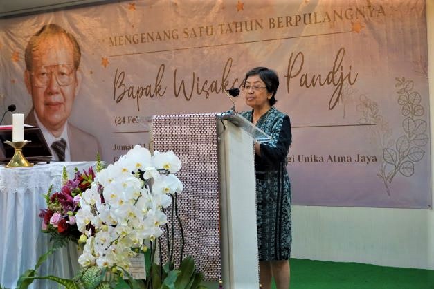 Prof Bernadette N. Setiadi (Stefanus Budi Handoyo) ok