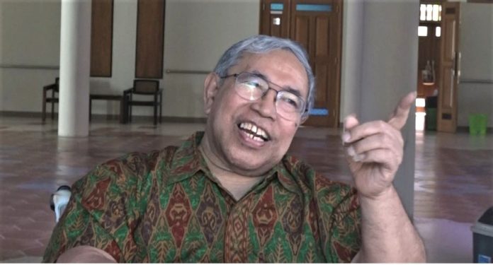 Romo D. Bambang Sutrisno Pr, imam diosesan Keuskupan Agung Semarang. (Mathias Hariyadi)