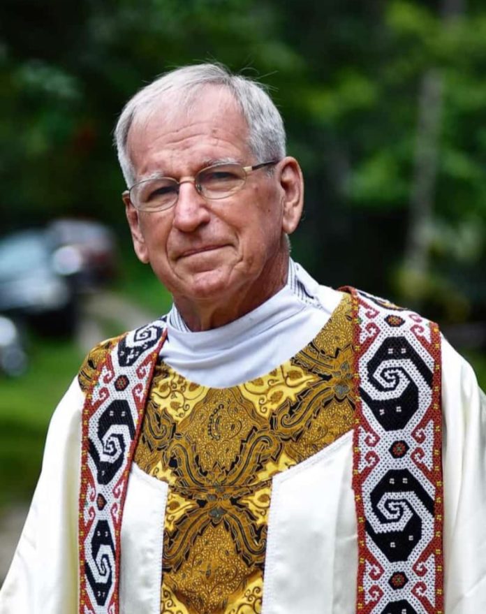 RIP Pastor Jacques Mensen SMM di RS Antonius Pontianak, imam misionaris Monfortan di Sintang, Kalbar. (SMM)