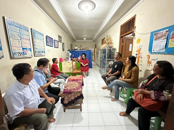 Program Kunjungan Keluarga alias Kejungkel yang dilakukan Paroki Krapyak Semarang.