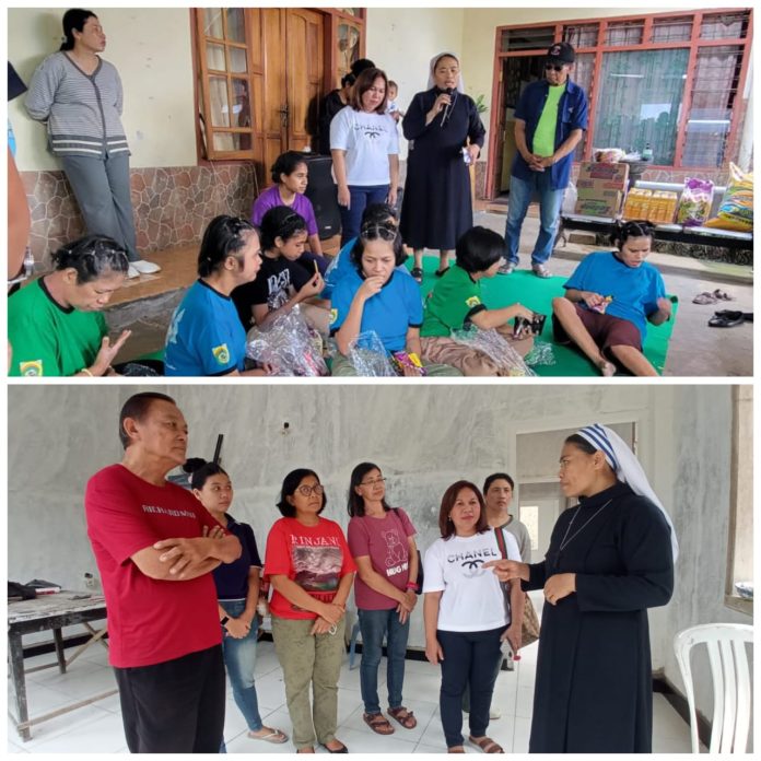 1. PA Bhakti Luhur, Suster memberi penjelasan