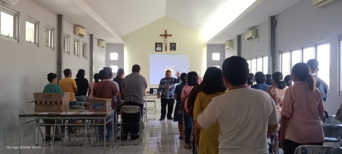 Rekoleksi para orangtua pelajar Katolik Purwakarta yang belajar di lembaga pendidikan sekolah negeri tingkat SLTA dan perguruan tinggi. (YB Sutarno)