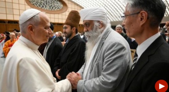 Paus Leo bersama para pemimpin agama. (Vatican Media)